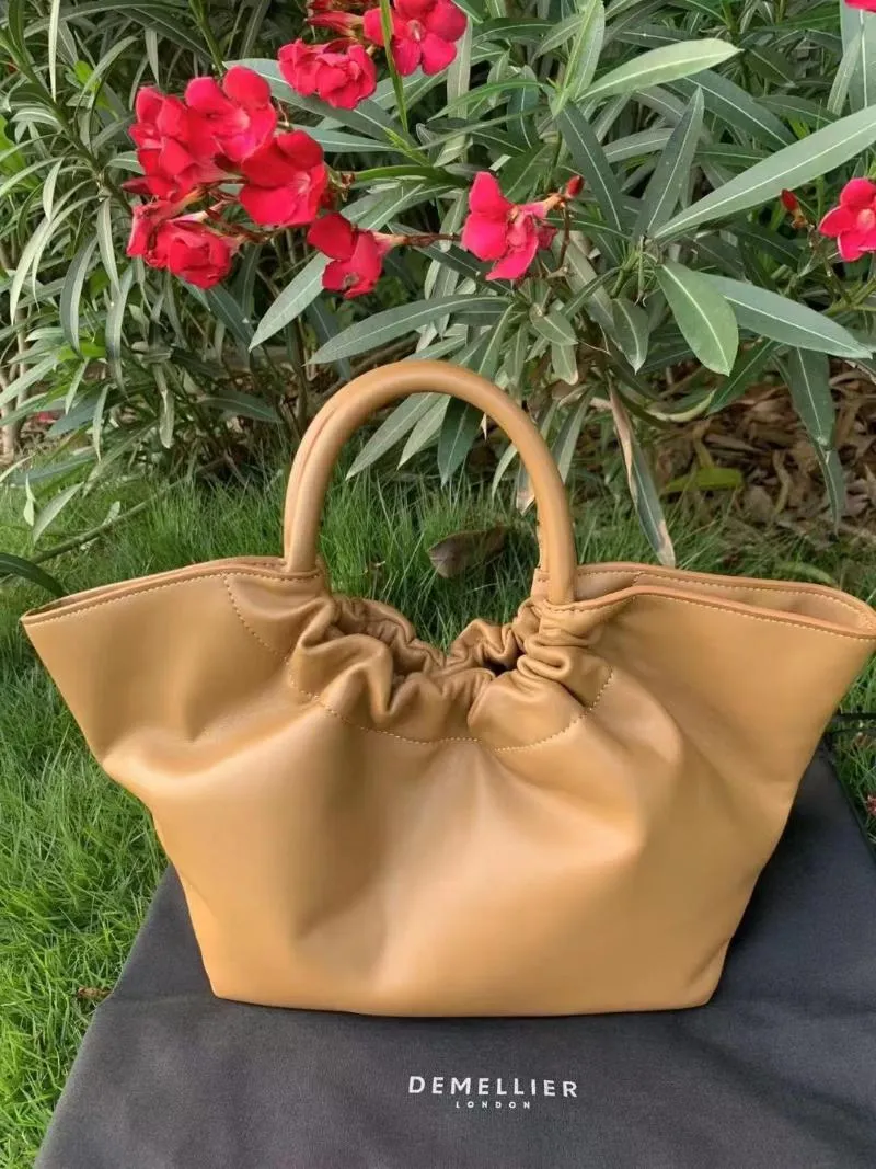 VENNING Väskor Demellier nischmärke veckade handväskor för kvinnor äkta lädermoln kvinnlig stor kapacitet mode axelväska toteening