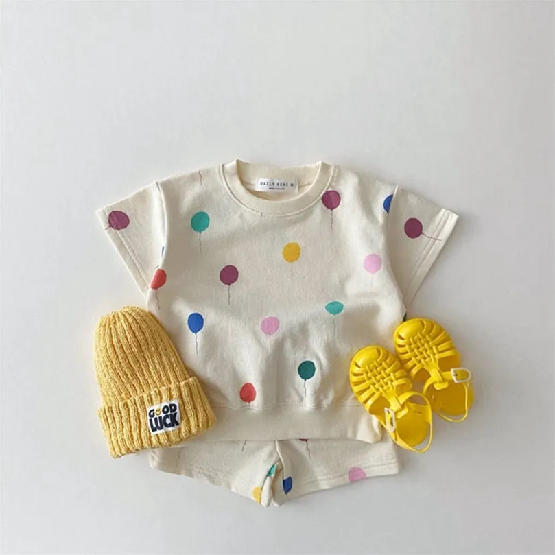 Kleinkind Baby Sommer Kleidung Sets Junge Mädchen Mode Cartoon Gedruckt Baumwolle Kurzarm T-shirt + Kind Casual Shorts 2 stücke set 220507