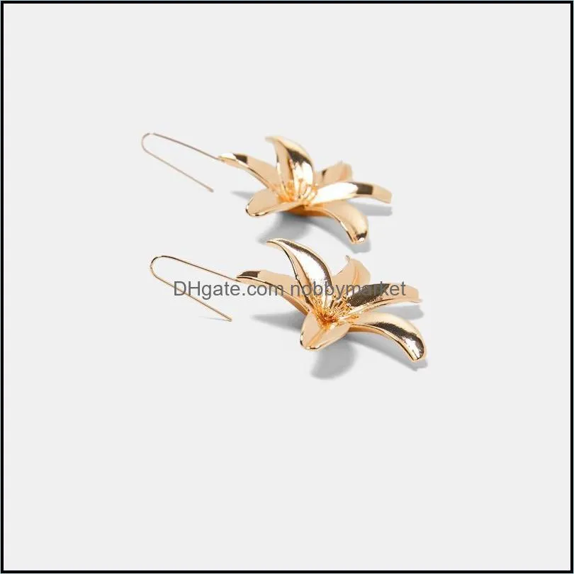 Fashion Romantic Long Earrings Create Big Simulation Flower Golden Pendant For Wedding Party Gifts Drop Earring Dangle & Chandelier