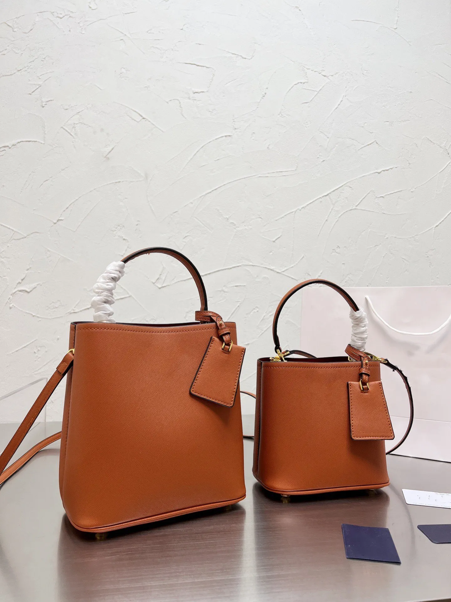 Damen-Beuteltaschen, mehrfarbige Leder-Umhängetasche, Umhängetasche, Designer-Handtaschen, kleine und große Handtasche