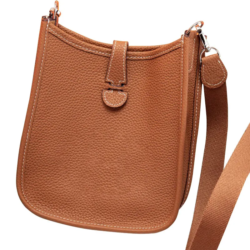 Designer Shoulder Bag for Women Messenger Bags Luxury Men Crossbody Purse Fashion Cross Body Handbag Man Classic Soft Grain Cowhide Leather Perforated Woman Purses