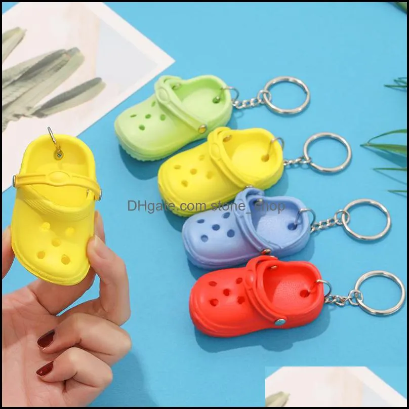 20pcs Mixed Colors 3D Mini 7.5cm EVA Beach Hole Little Croc Shoe Keychain Bag Accessories Keyring Car Handbag Key Chain Charms 220228