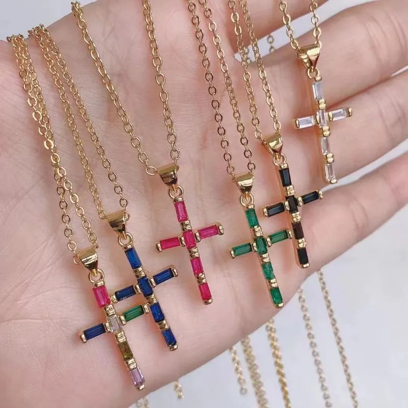 Kolye Kolyeleri Gökkuşağı Çapraz Kristal Altın Zincir Kolye Parlak Kübik Zirkonya Comping Moda Mücevher Hediyeleri Kadınlar