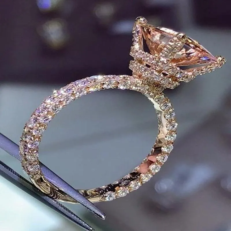 Anéis de casamento moda moda nobre grande quadrado quadrado brilhante anel de noivado de luxuos