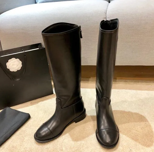 Flat sales back boots