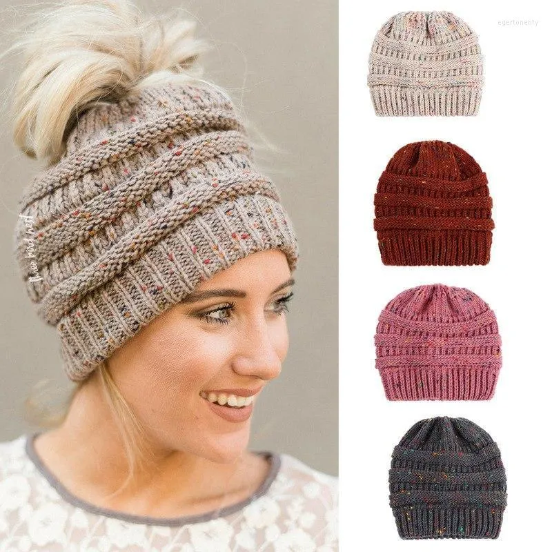 Casquettes en coton de marque à la mode, pull d'hiver, chapeaux d'extérieur chauds et confortables, amples en fourrure de raton laveur, bonnet/crâne Eger22