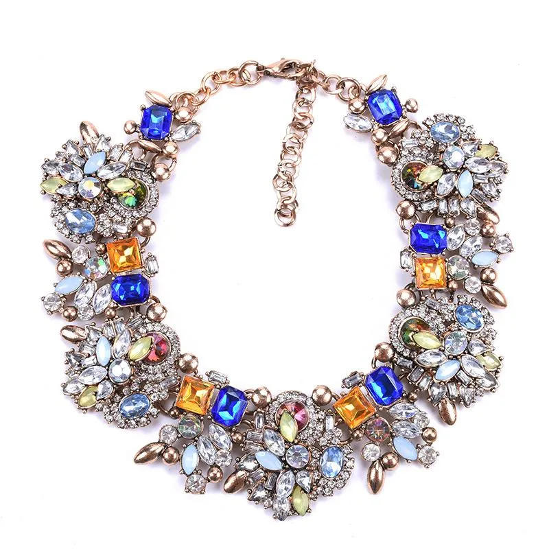 Chaînes de mode pour femmes, chaîne de clavicule luxueuse, collier de fleurs en cristal artificiel, bijoux de fête de mariée