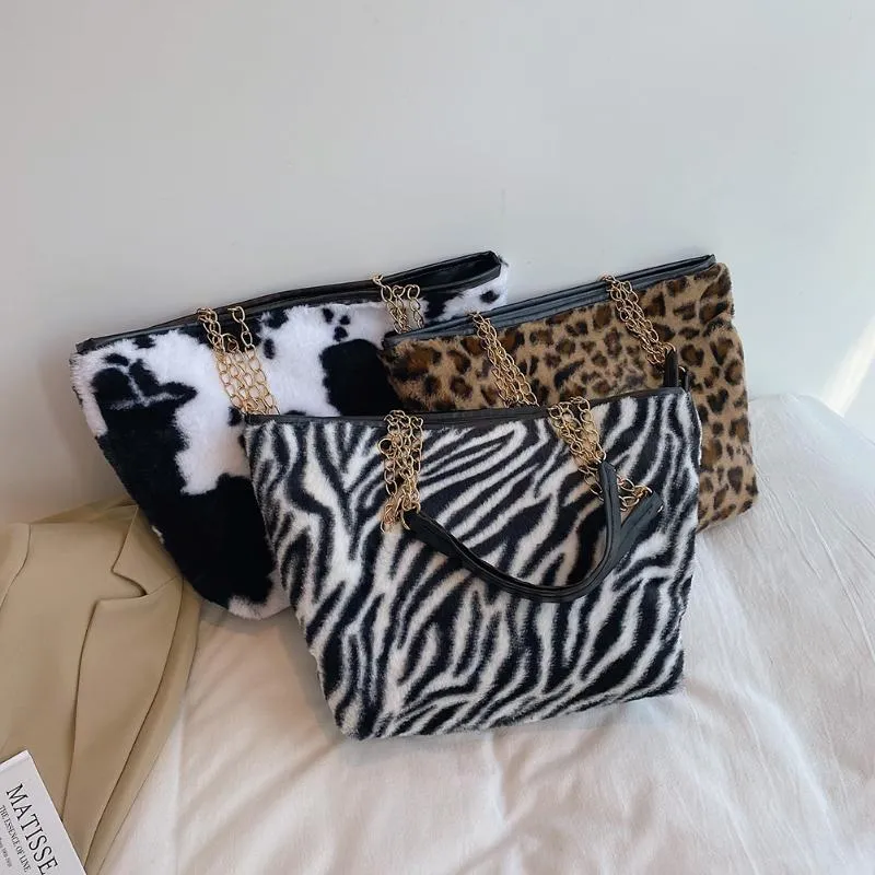 Вечерние сумки леопард зебры коровье для печати на плечах мешка Женская повседневная торговля среди женщин Мода Осень Зимние плюшевые сумки.