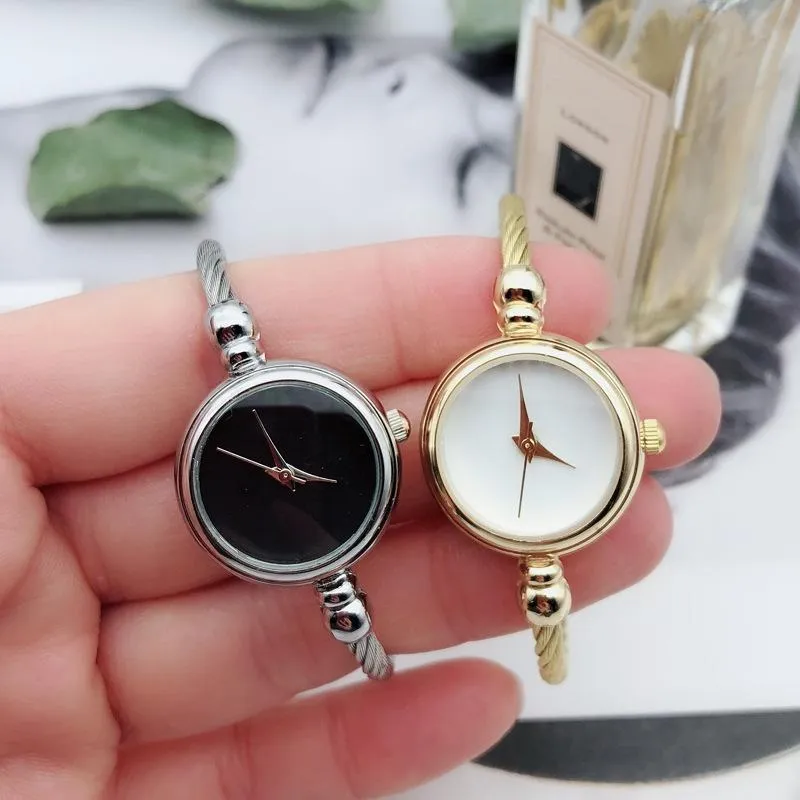 Horloges 1 stks Vintage Retro Quartz Horloge Dames Vrouwen Jurk Bangle Armband Roestvrijstalen Mode Chic Goud Zilver
