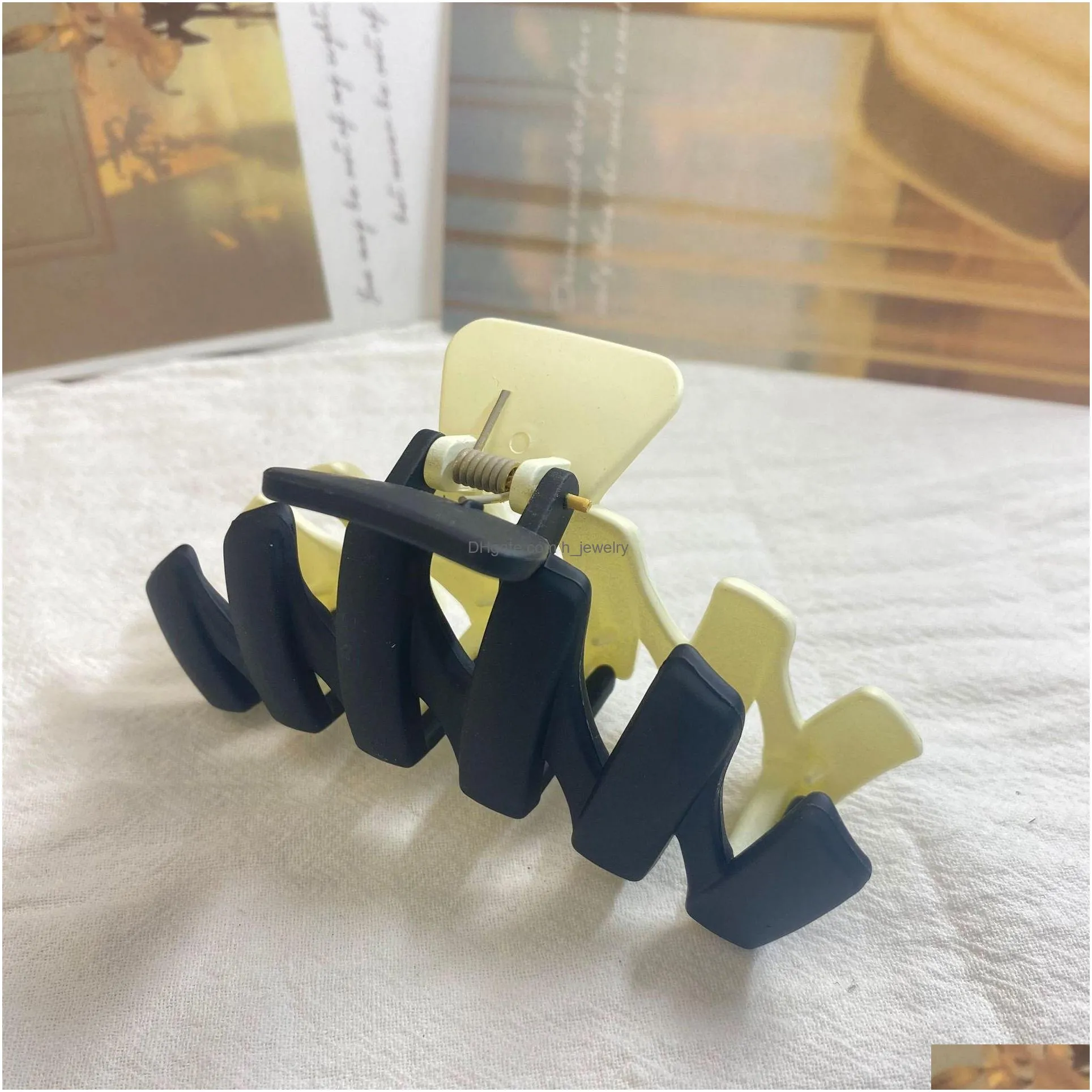 contrast color resin hairclip for women barrettes matte double colors hair clip large shark clip lady barrette