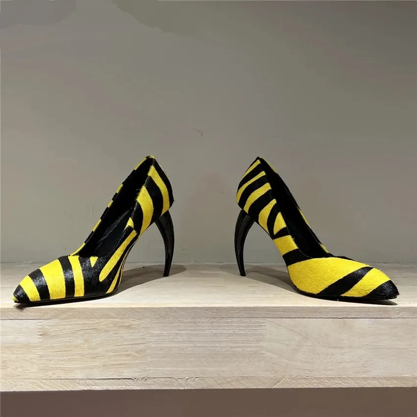 Oryginalne skórzane dziwne krowi obcasy buty projektant spiczasty palce lampart sandały sandały buty dla kobiet pompki bankietowe mujer