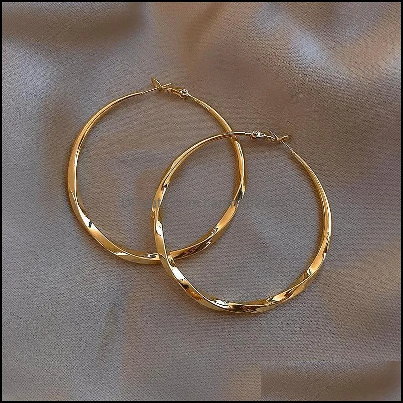 Punk Gold Color Exaggerate Big Circle Hoop Earrings Brincos Simple Party Round For Women Femme Jewelry Wholesale & Huggie