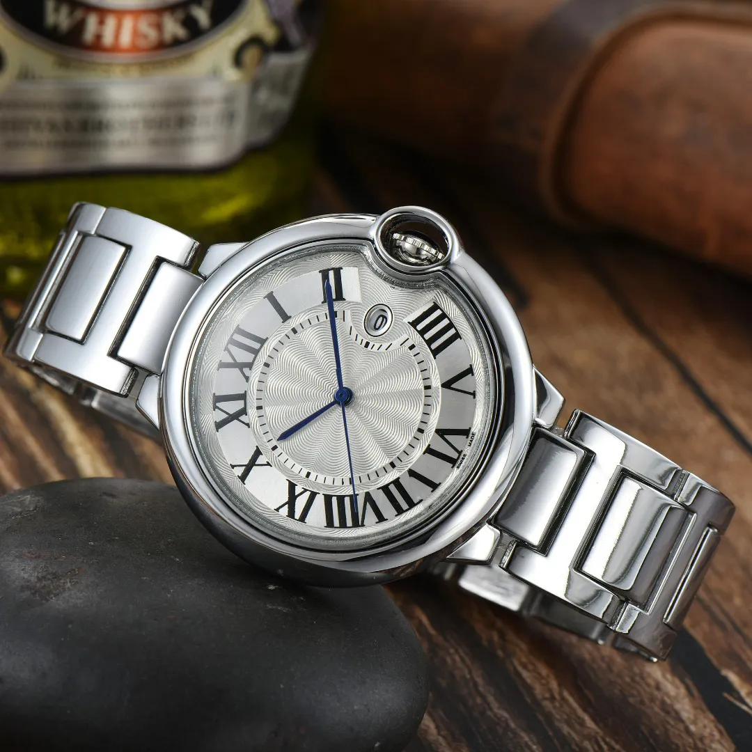 メンズ腕時計ファッションデザインクォーツムーブメントバッテリー夜光時計ステンレス鋼ストラップジュエリークラスプカジュアルドレス腕時計スプラッシュ防水 Montre De Luxe