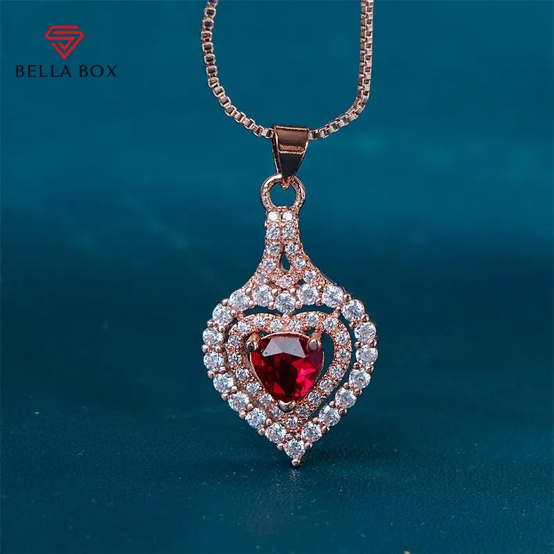 Подвесные ожерелья Bella Box Luxury MultyColour Gemstone Heart Женщины свадебные аксессуары Блестящая леди на ожерелье драгоценности