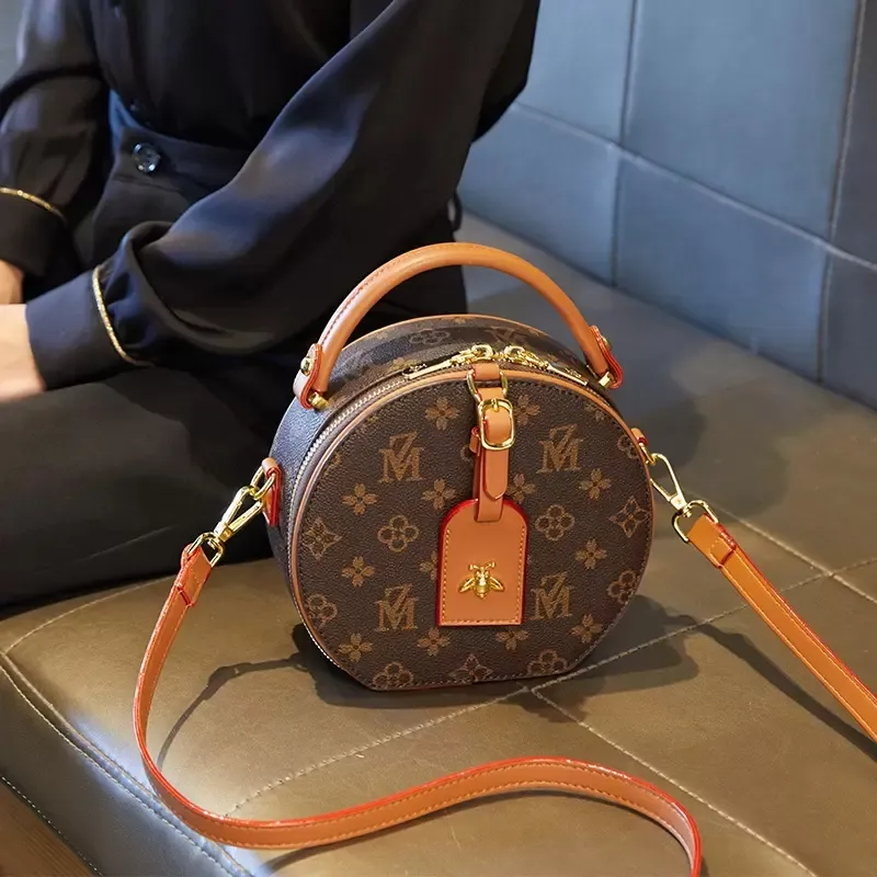 FashionNiche marka Lüks tasarım Yuvarlak Bir Omuz Crossbody Çanta 2022 Moda yuvarlak çantalar çok yönlü baskılı yuvarlak pasta çantası kadın eli