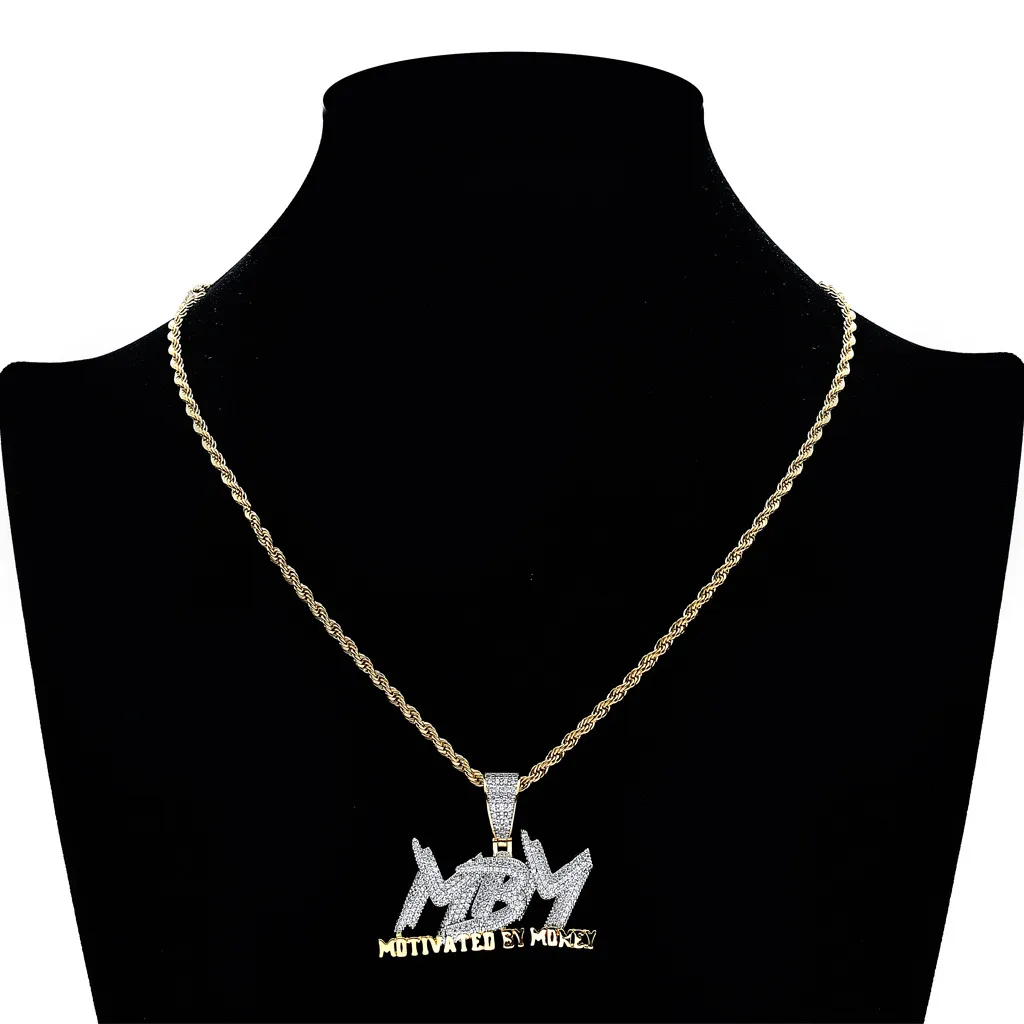 Kedjor Ny mikroinlagd zirkon MBM Pendant MotoredByMoney Two Color Electropated Copper Zircon Necklace Gold Plated SMEYCHIRY SET306K