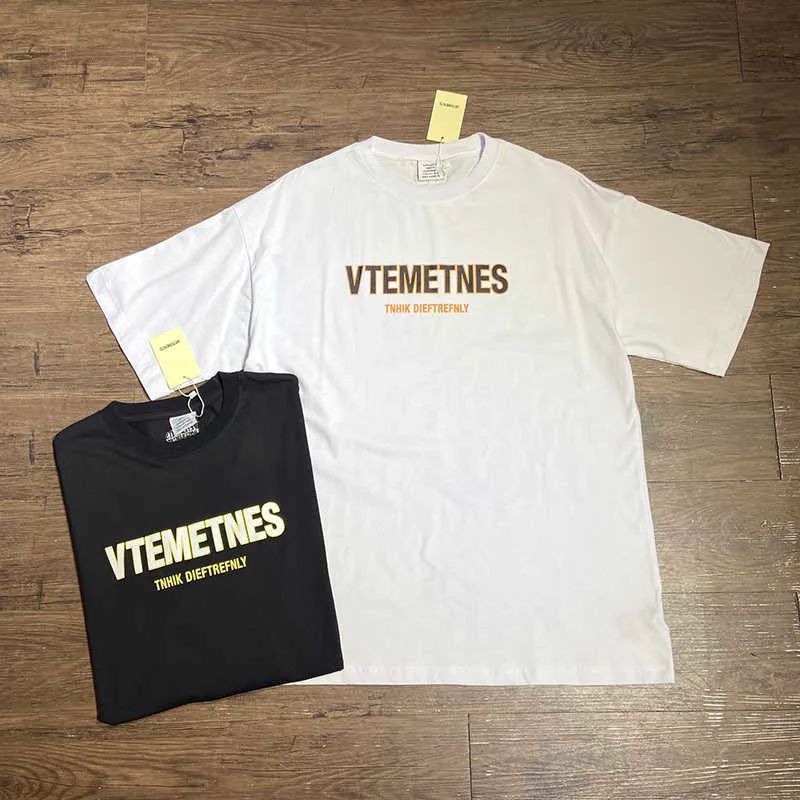 DHgate.com:Vetements Restricted High-Quality Summer T-Shirt