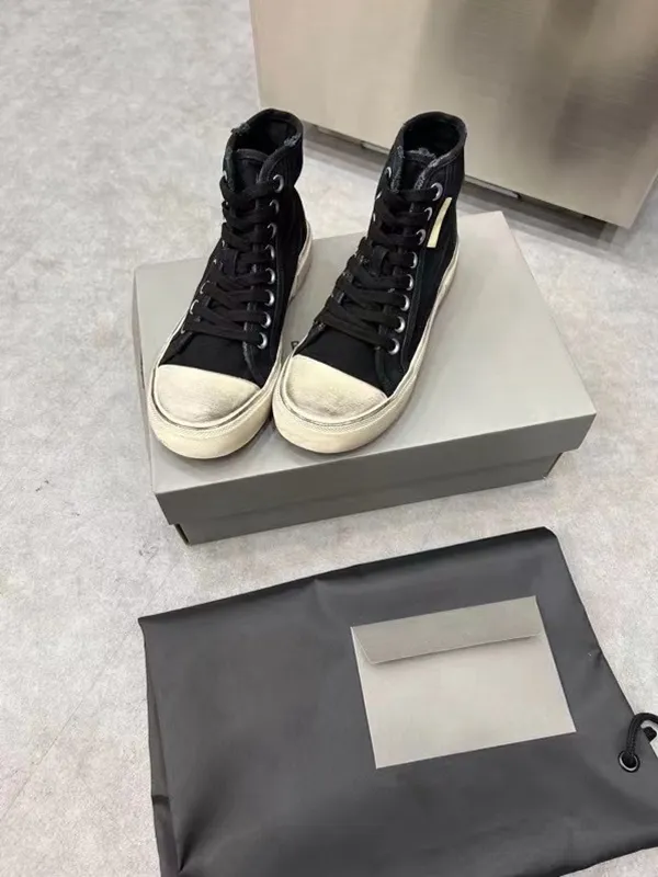 Platform Designer Sneakers High Tops Casual Shoes Men Women Trainers Luxury White Black Canvas Shoe Leather Breathable Lace Up Round Toe