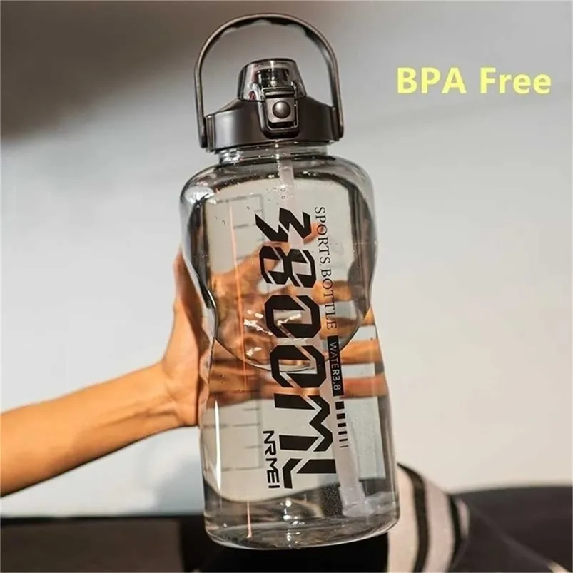 Water Bottle Sport Half Gallon With Straw Handle Mark Fitness Jug BPA Free Outdoor Travel Bicycle GYM Drinkware botella de agua 211122
