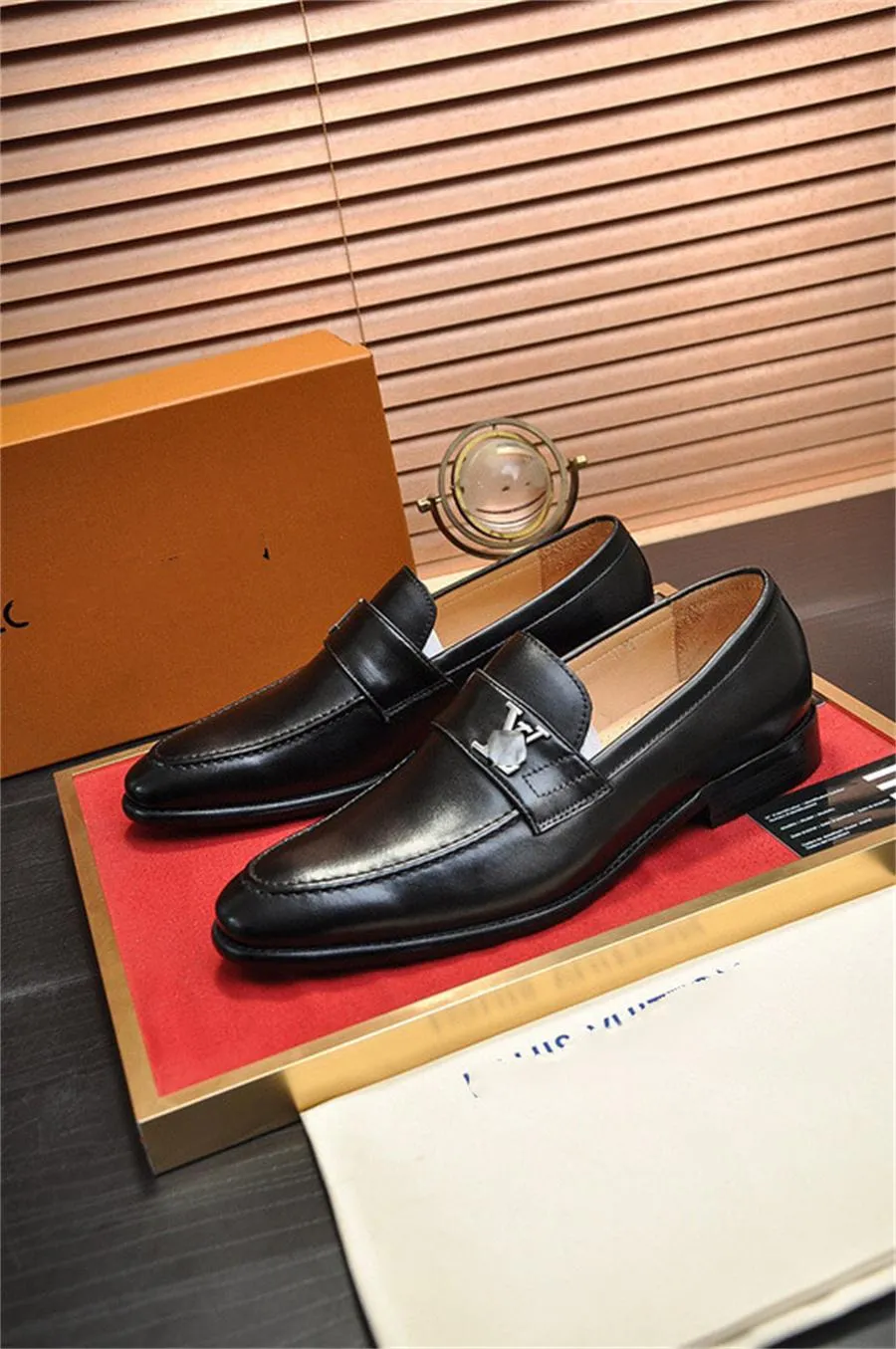 A1 Designer Mens Mocassini in pelle goffrata scozzese Scarpe da uomo Mocassini fatti a mano italiani di lusso Uomo Casual Slip-on Flats Scarpe da guida taglia 6.5-11