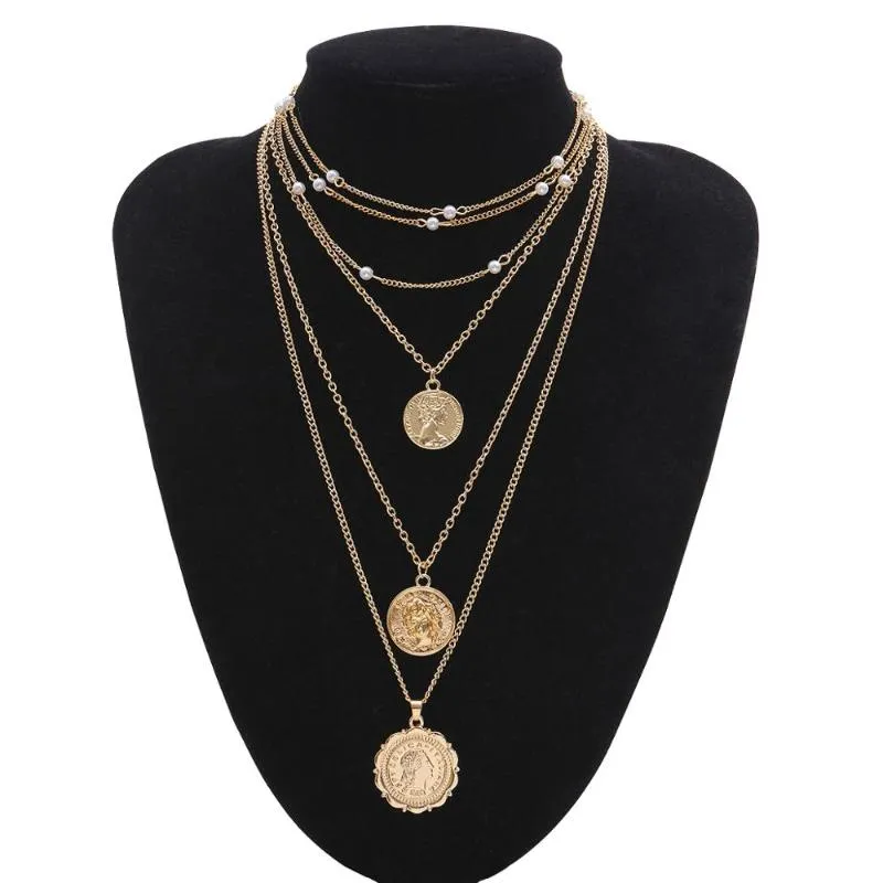 Pendant Necklaces Lacteo Vintage Carved Coin Virgin Mary Statue Necklace For Women Fashion Trendy Metal Pearls Asymmetry Chain NecklacePenda