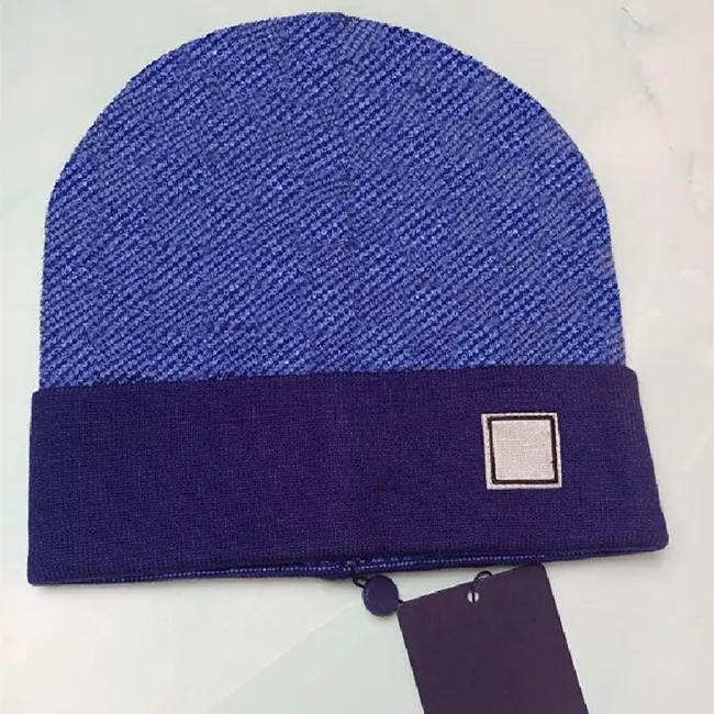 caldo 2022 Beanie donna inverno cappello da uomo berretti lavorati a maglia casual cappelli da uomo berretto sportivo nero grigio bianco giallo teschio di alta qualità ca