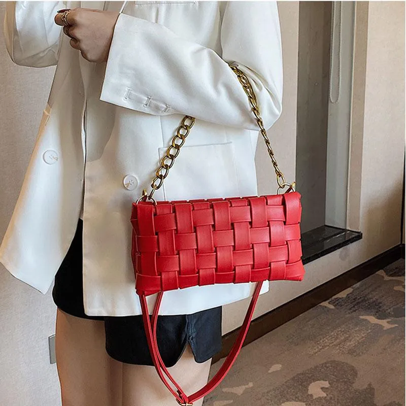 Sacs de soirée femmes luxe tressé petit carré rouge niche sac version coréenne chaîne épaule noire mode oblique blanc croix sacsEveni