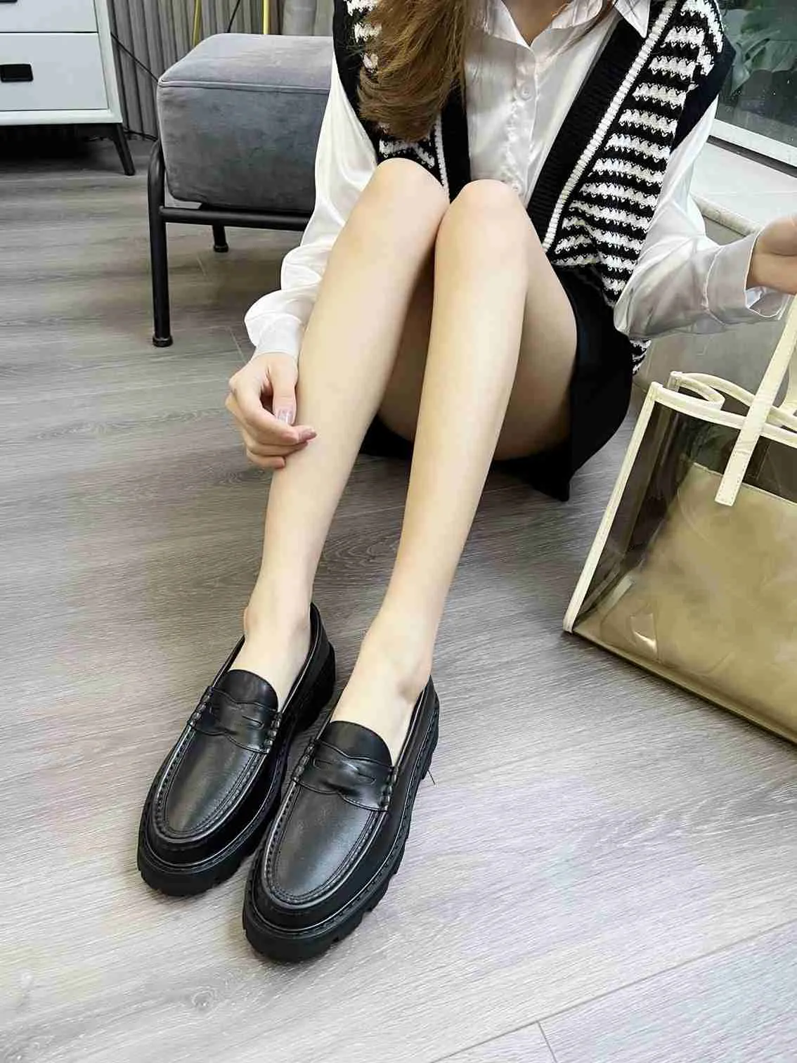 Famous brand women's high quality cowhide shoes Designer TopSelling platform height increasing non-slip loafers for women girl wholesale casual office shoes