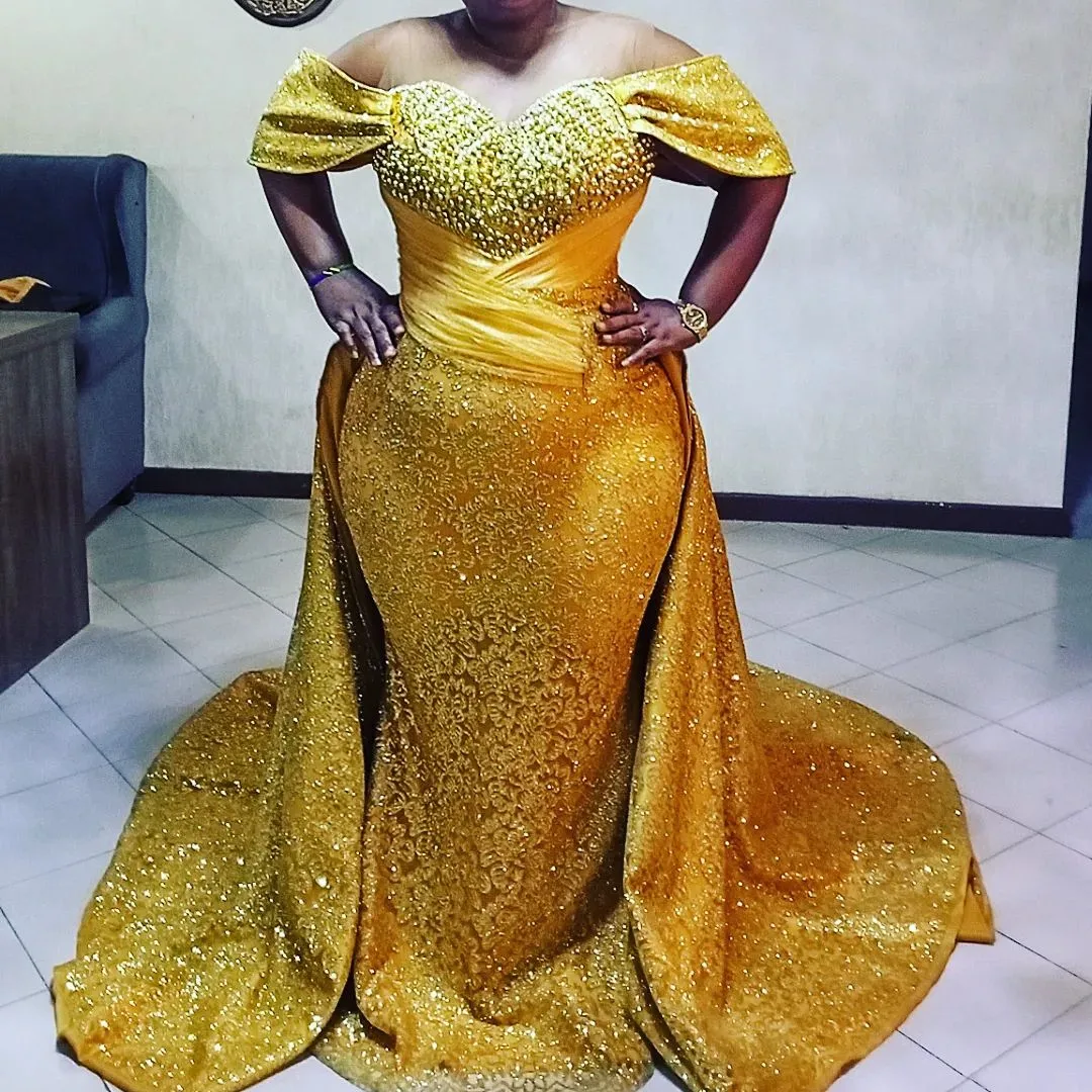 2022 Plus Size Arabic Aso Ebi Gold Mermaid Sparkly Prom Dresses Pärled Sexig kväll Formell Party Second Reception Birthday Engagement Gowns Dress ZJ366