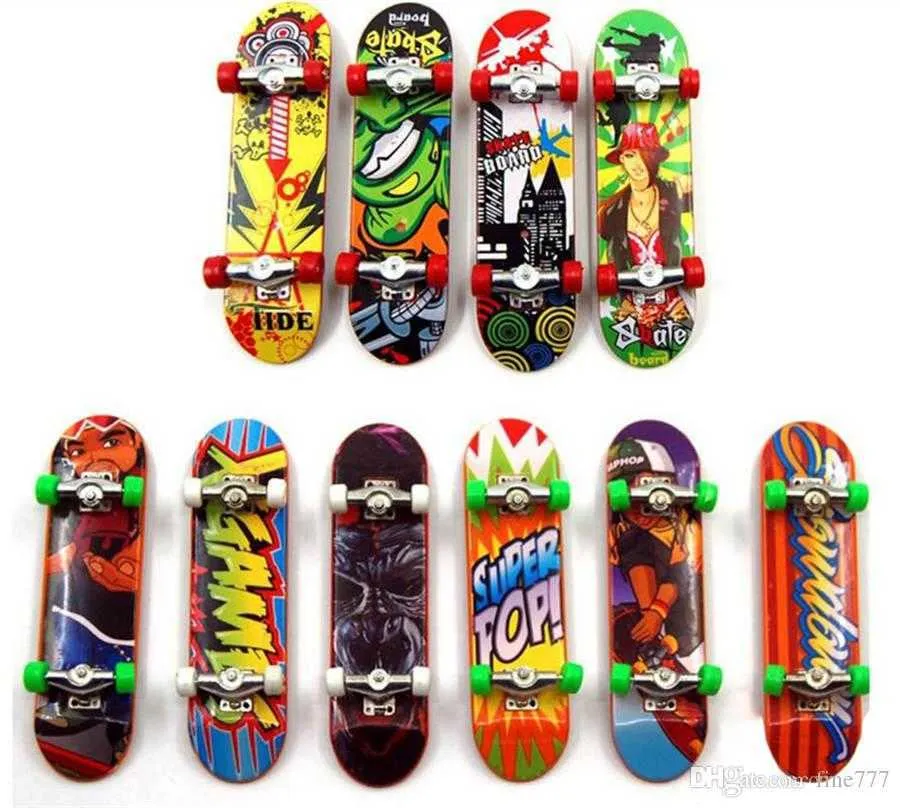 Set di skateboard in miniatura per da, rampa da skatepark per