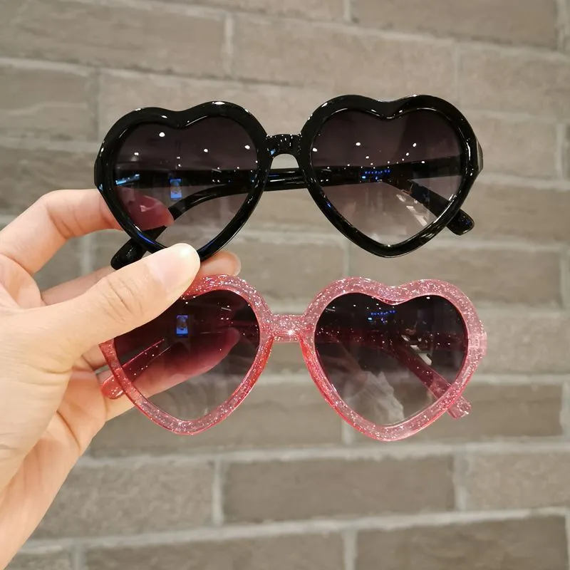 Lunettes de soleil pour enfants en forme de coeur rondes paillettes dessin animé amour bébé parasol lunettes tendance 220705