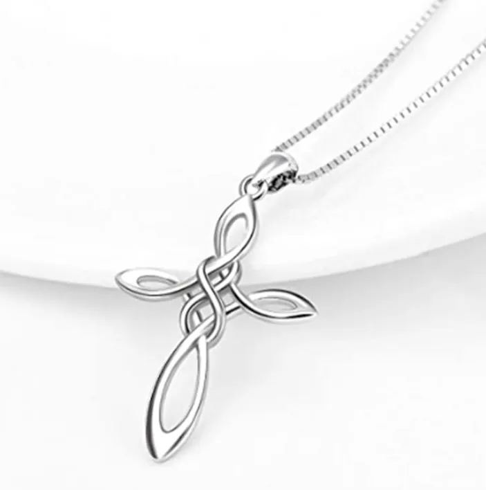 New European and American Knotted Cross Pendant Clavicle Chain Silver Plated Ornament Necklace