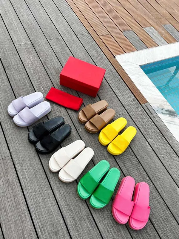 Casual brass buckle low heel sandals vintage back zipper sandals on sale