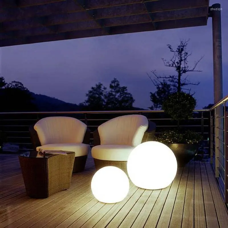 Lampadaire lampe à balle moderne simple PVC salon debout des lumières de la chambre debout maison déco de la lampe à la lampe à la lampe
