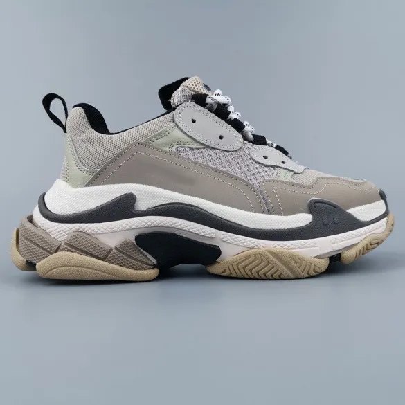 Bulk Triple S Sneakers Vintage Casual Sports Shoes For Men Women 2024 Paris Black All White Authentic Trainers 35 45 EU From Ifashion0612 95.34 DHgate.Com