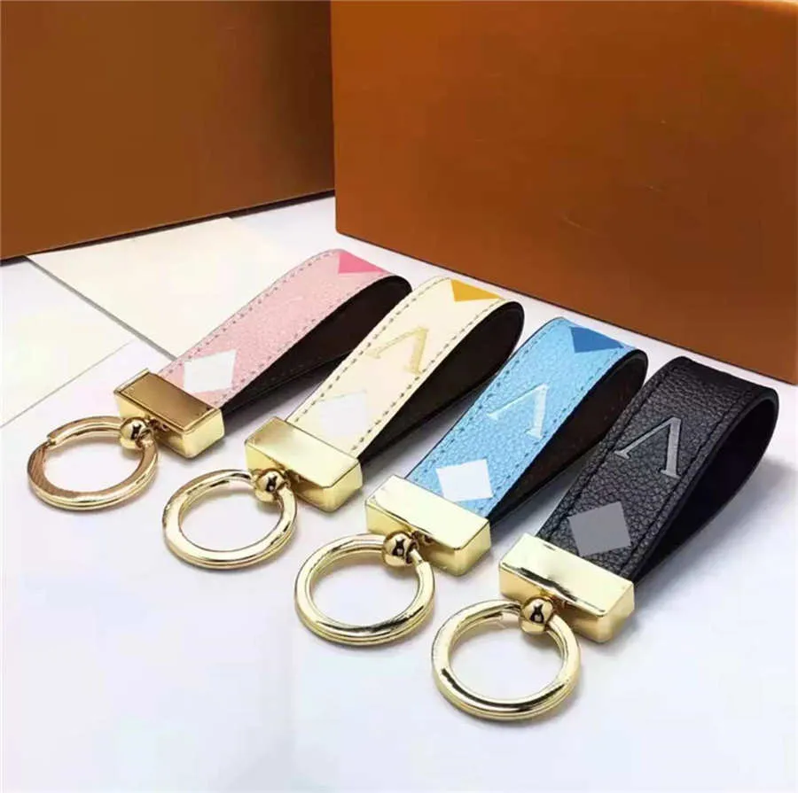 Designer Key Buckle Keychain Bag Pendant Accessories Handmade Car Keychains Man Woman Fashion Bags235n