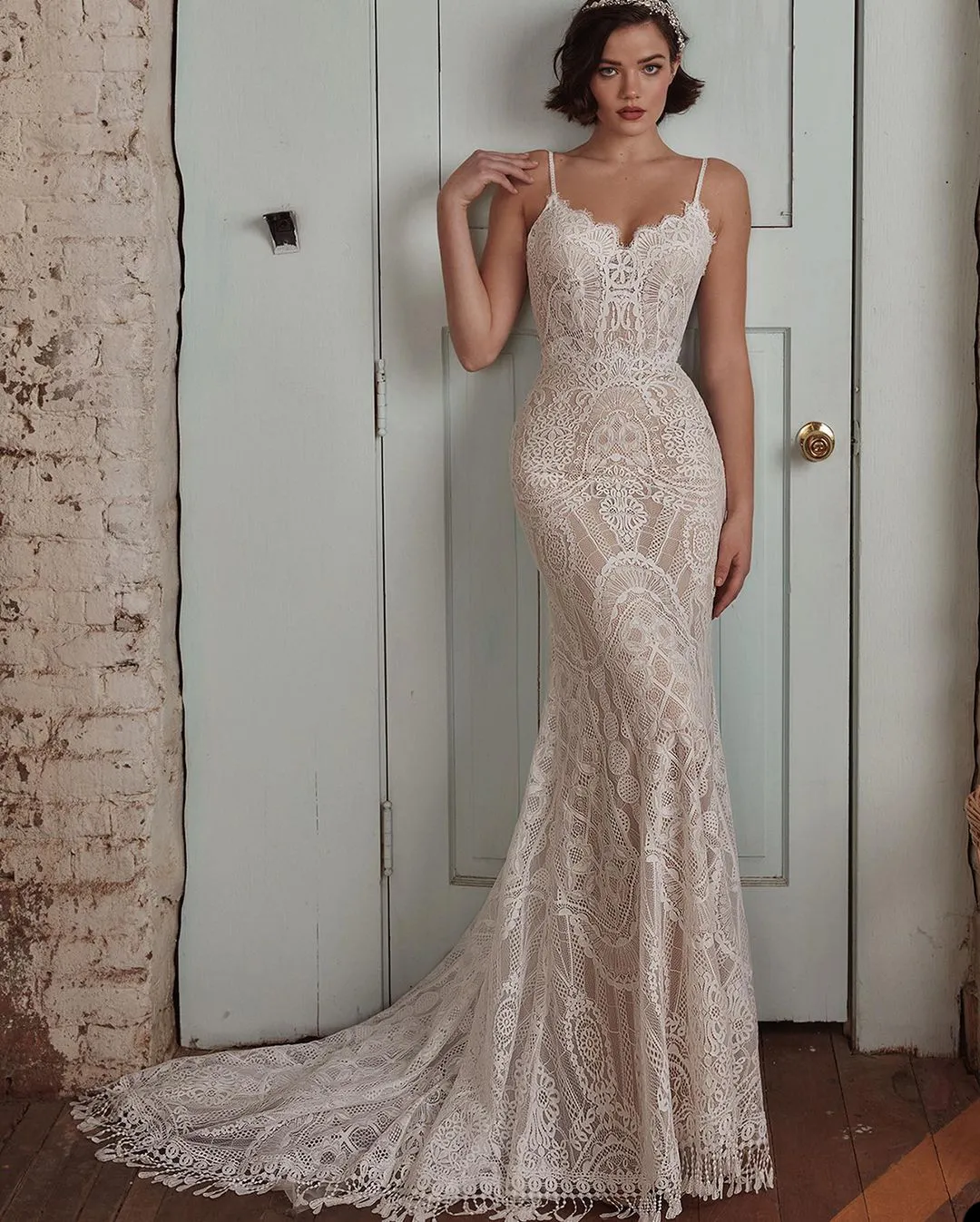 Custom-made bardot mermaid wedding dress with Illusion Bodice, Sleeveless Chiffom Train, Backless Design, Lace Organza Applique, and Floor-length