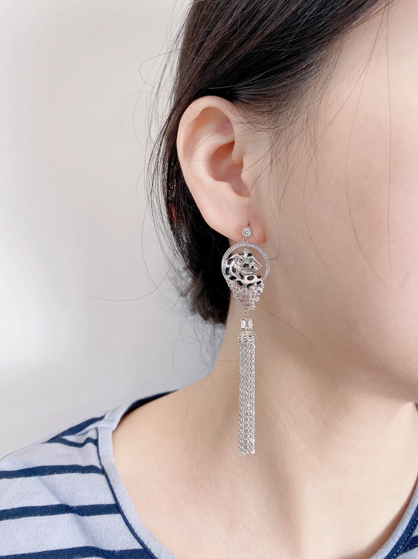 Luxury Crystal Panthere Earrings With Tassel In Hindi And Leopard Drops