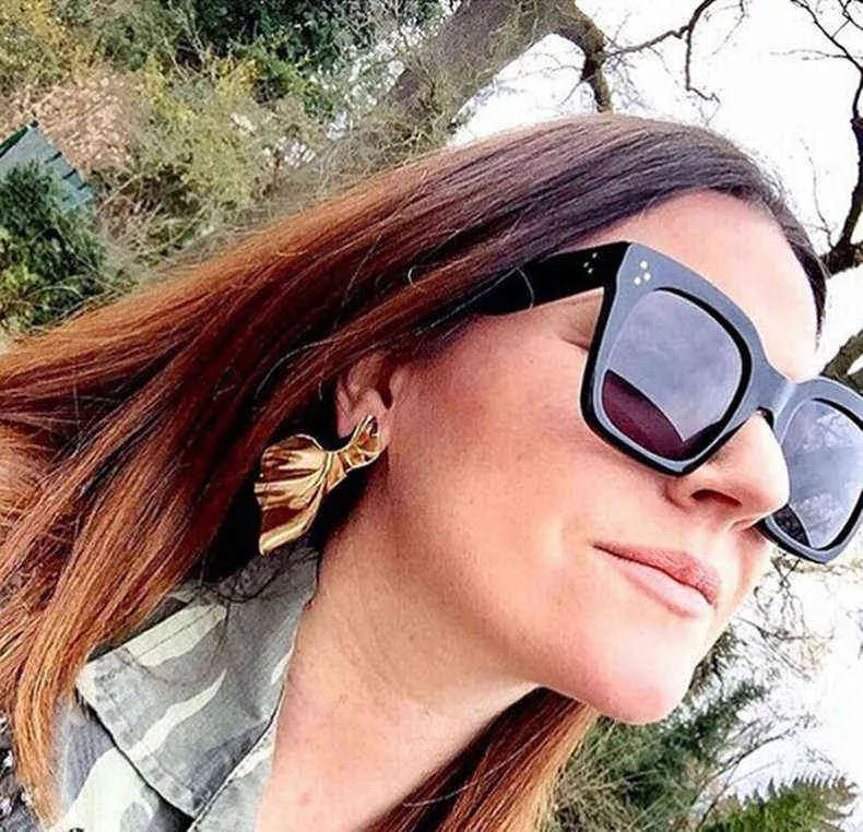 Three dots cheap sunglasses brand