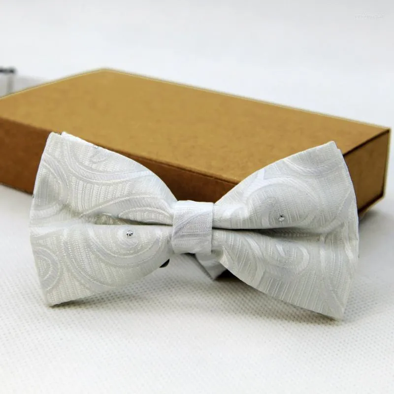 Bow Ties Solid Geometric 6 Colors Justerbar Neck Tuxedo Tie Förbundet Silk Mens For Men Marriage Casual Party Emel22