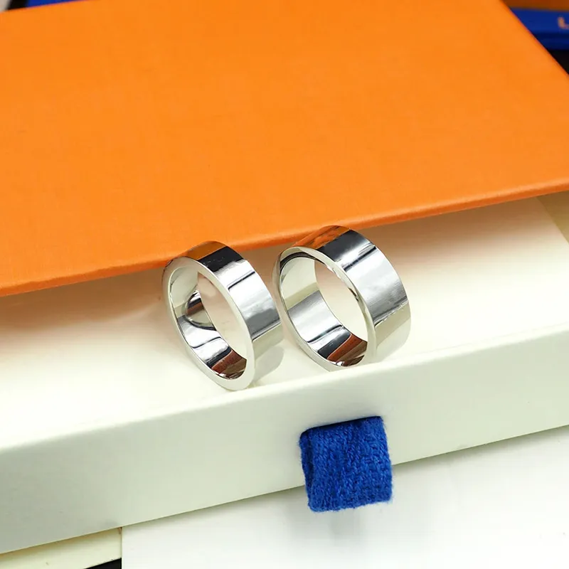 Ontwerpers Ring Voor Mannen Titanium Staal Zilveren Ringen Engagements Voor Vrouwen Sieraden Luxe Liefde Ring Brief Heanpok 22053001R