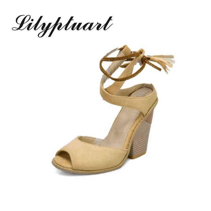 Sandalen Zomer Wit en Zwart vrouwen Fishmouth Sandalen Mode Kruis Band Platform Sexy Party Hakken Open Teen Schoenen 220315