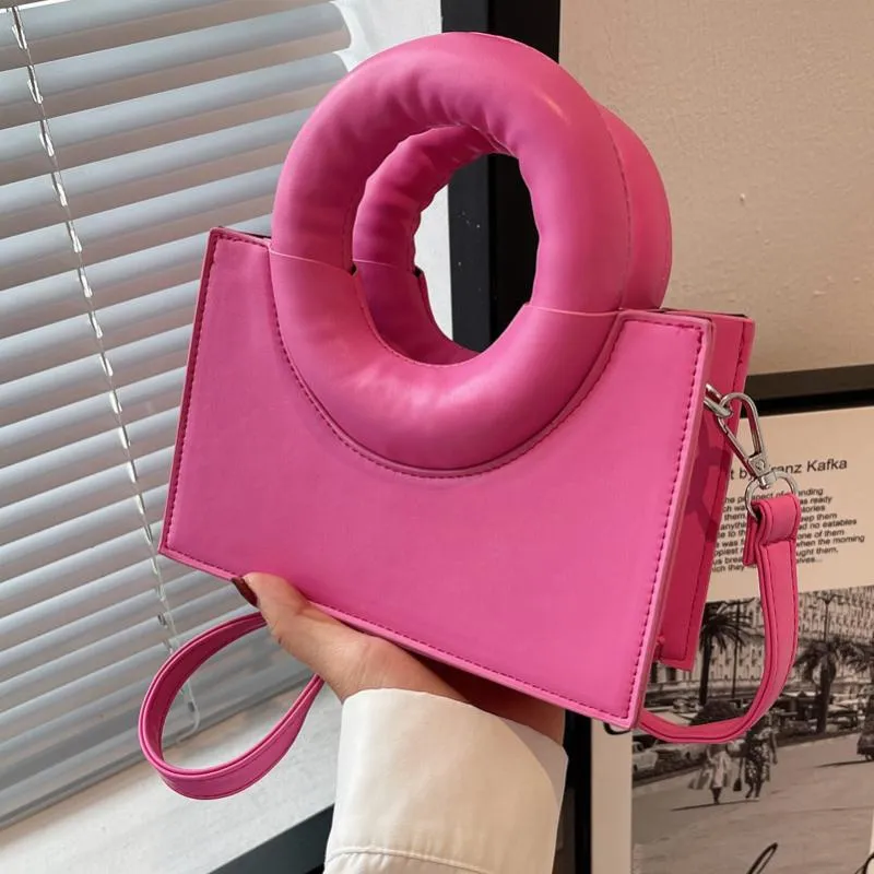 Borse da sera Borsa da donna con manico tondo 2022 Borse di tendenza per le donne Borsa di design di lusso Borsa a mano rosa laterale di alta qualitàSera