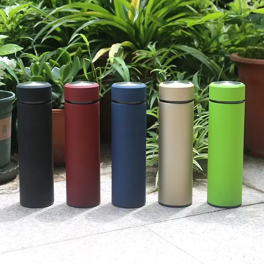 Tazze da 500 ml 5 colori Tazza da thermos per caffè senza Bpa Tazza da tè isolata a doppio strato in acciaio inossidabile 304 Tazza da tè automatica da viaggio