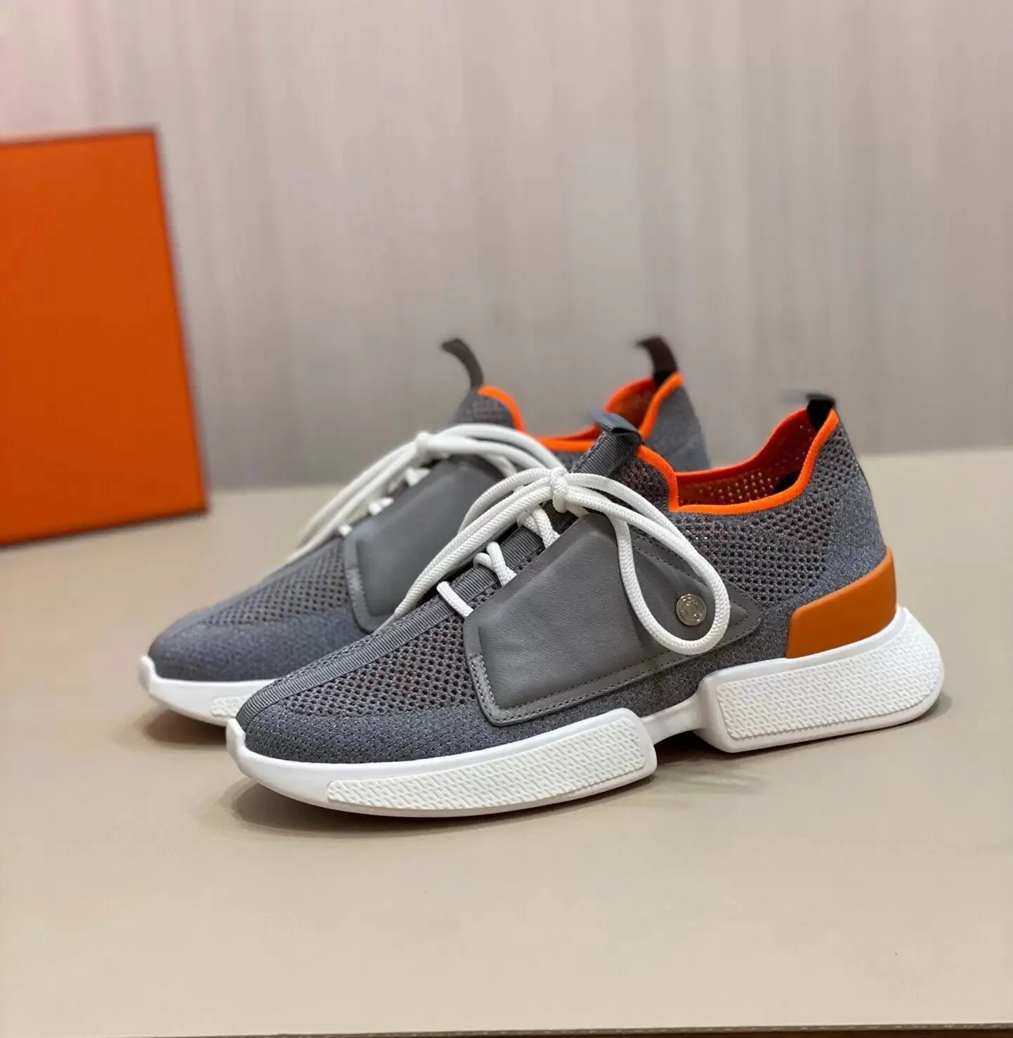 Zomer beroemde merkexpert sneaker schoenen voor mannen brei kalfsleer leerlicht Soly Man Outdoor Trainers Comfort Walking EU38-46
