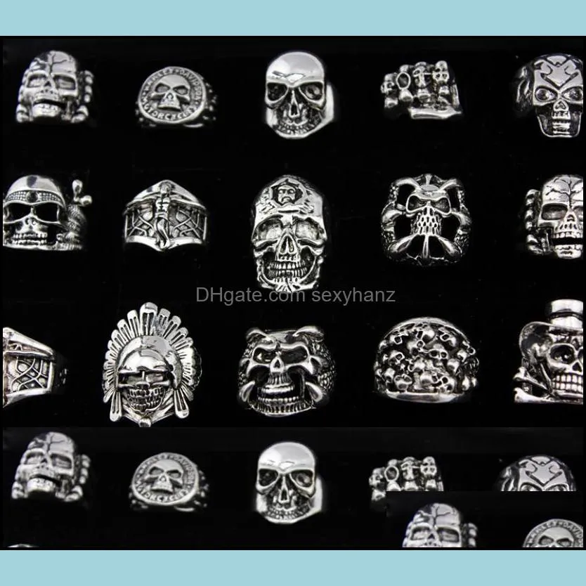 Gothic Skull Carved Big Biker Rings Men`s Anti-Silver Retro Punk Ring For Men Fashion Jewelry in Bulk