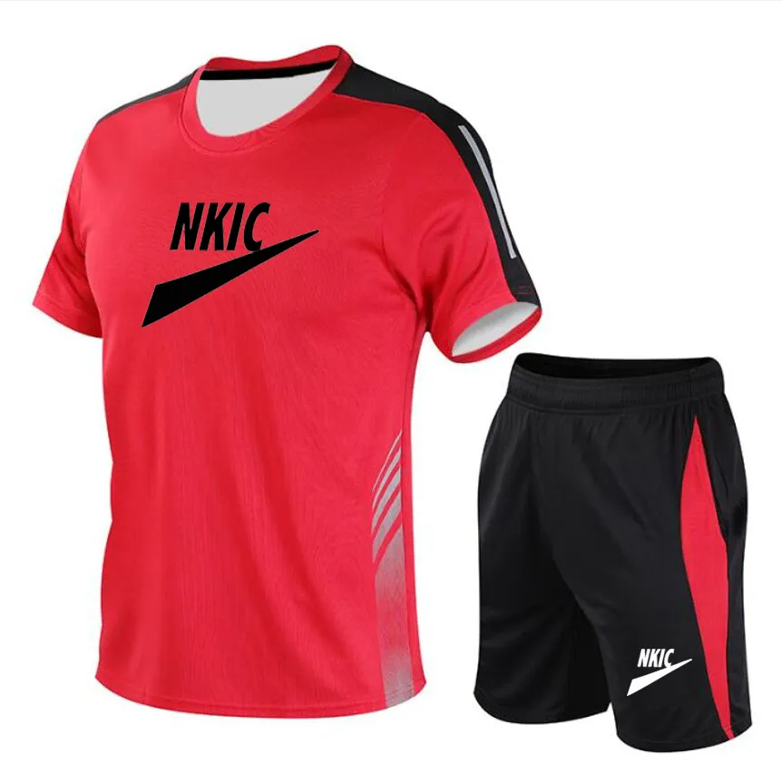 Männer Kleidung Set Trainingsanzug Sommer Kurzarm T-shirt Shorts Mode Männlichen Anzug Marke Casual 2 PCS Herren Sweatsuit Sportswear m-5XL