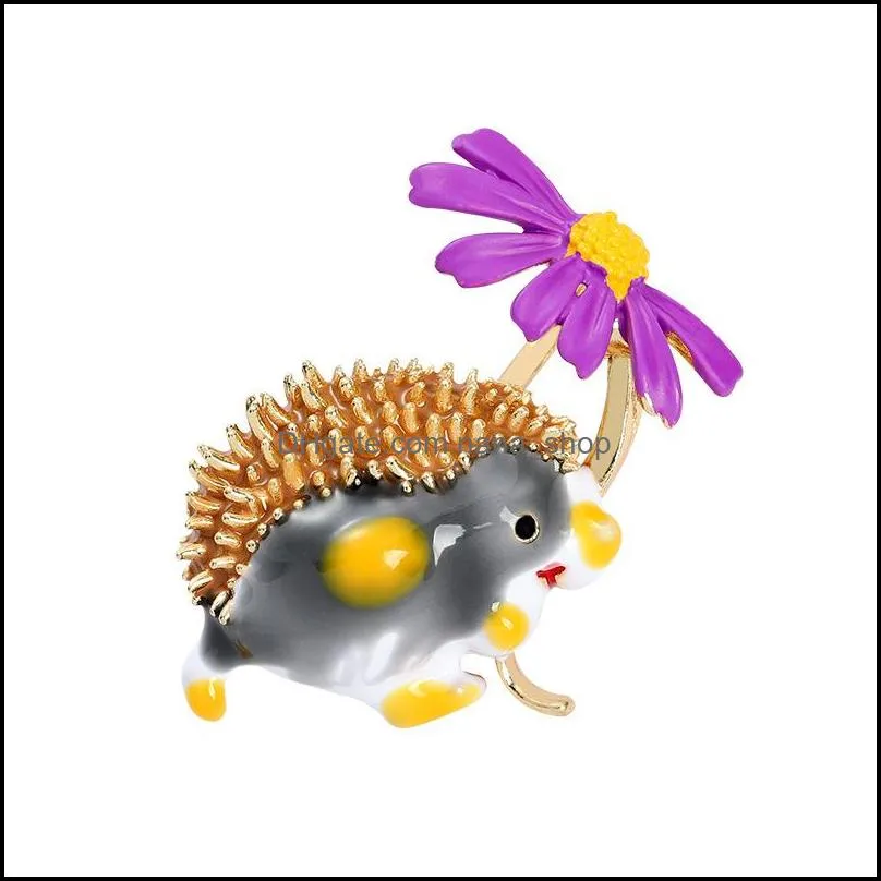 Cute Hedgehog Brooch Fashion Daisy Brooches For Women Animal Jewelry Funny Winter Design High Quality