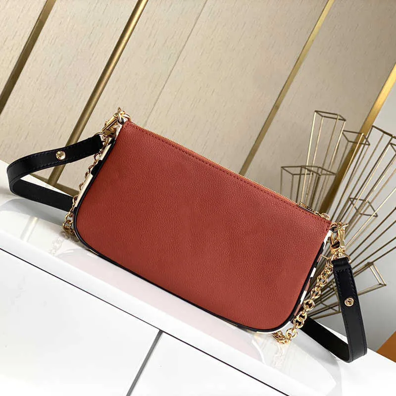 公式オンラインストア セール情報 高級デザイナー女性レトロショルダーバッグスモールレッドハンドバッグレリーフソフトヒープレザーアロイチェーンクロスボディ財布m 店舗 Kyoderdesign Com