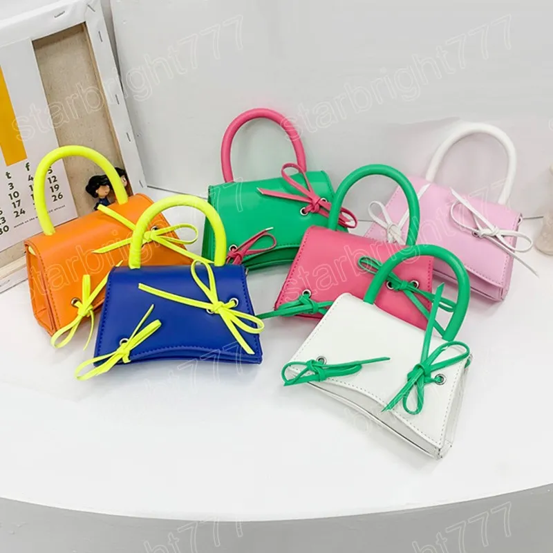 Schöne kleine quadratische Umhängetasche für Kinder, PU-Leder, für Babys und Mädchen, Messenger-Taschen, niedliches Schleifen-Design, Kinder-Mini-Geldbörsen-Handtaschen